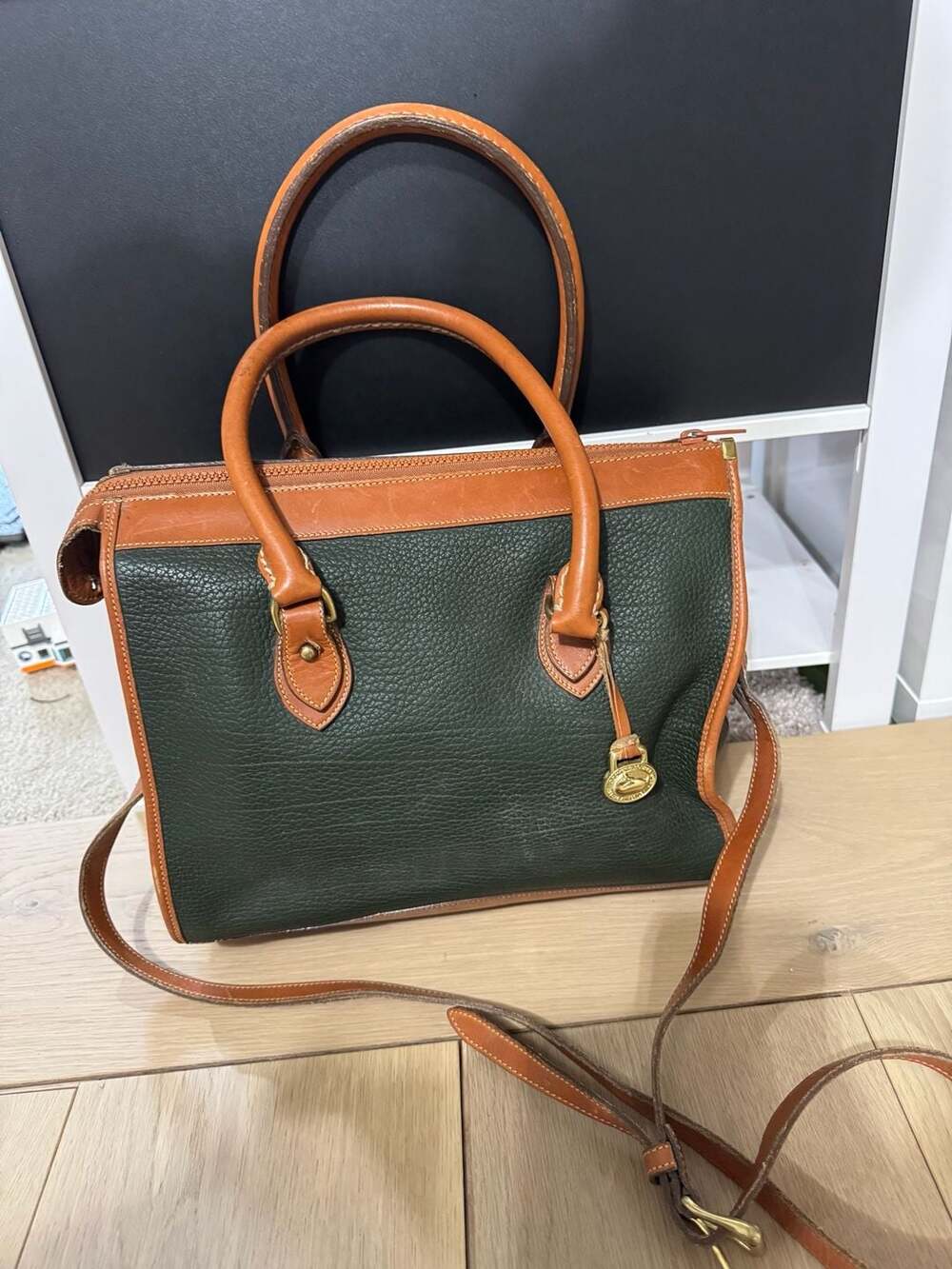 Vintage Dooney & Bourke All-Weather Leather Satchel Bag Green and Tan - Picture 3 of 15